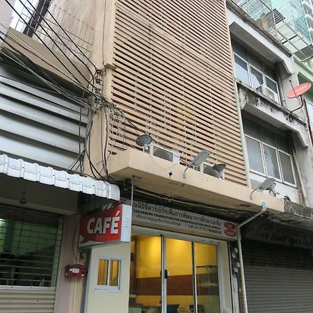 Cb Ekkamai Hotel Bangkok Kültér fotó