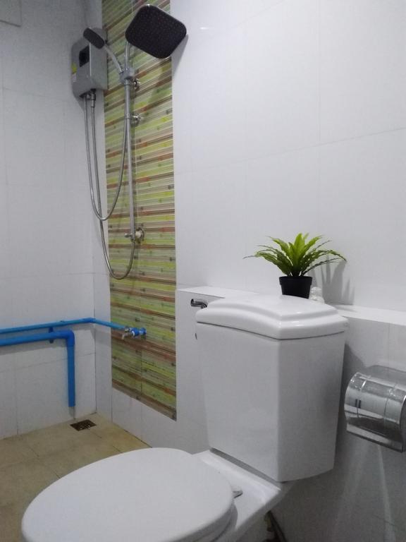 Cb Ekkamai Hotel Bangkok Kültér fotó