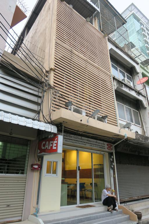 Cb Ekkamai Hotel Bangkok Kültér fotó